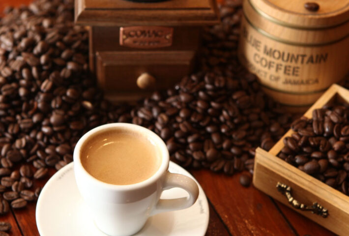 هفتمین دوره جشنواره قهوه بسیار داغ 2020